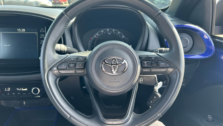 Toyota Aygo X 1.0 VVT-i Edge 5dr Petrol Hatchback